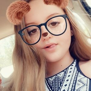 Meet your Posher, Kaylee